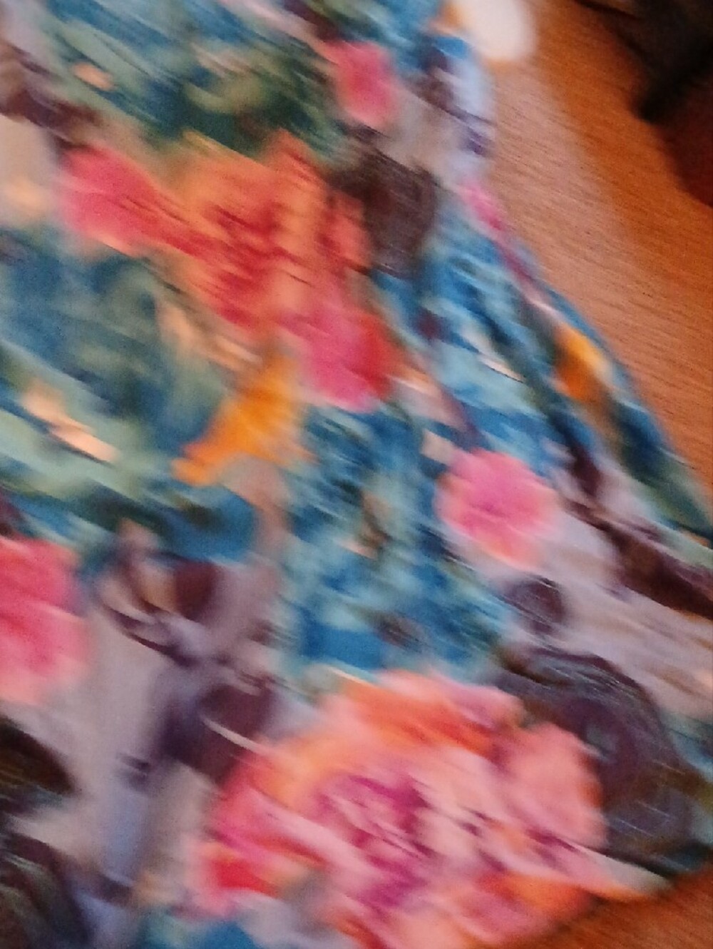 Alice In Wonderland Comforter 2 Sided - Picture 7 of 9